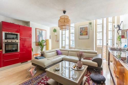 Guestready - Charming Apartment Place Du Parlement - Saint Pierre