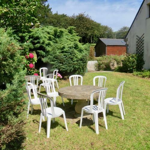 Vacances Paradisiaques Au Coeur de L'ile de Br�hat