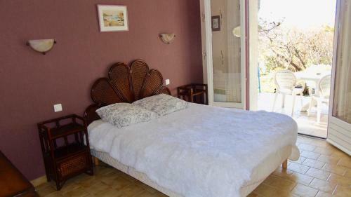 Maison Vend�enne � Sous Les Pins �