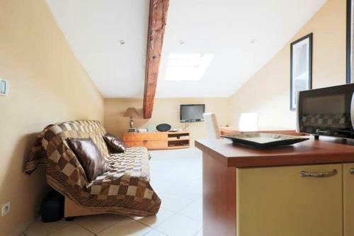 Apartment With One Bedroom In Cannes With Wifi
