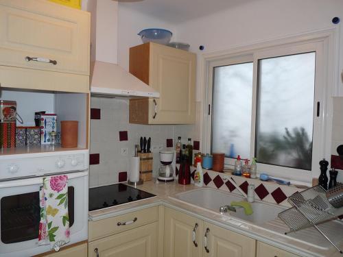 Cannes Apartment Sleeps 4 Air Con Wifi