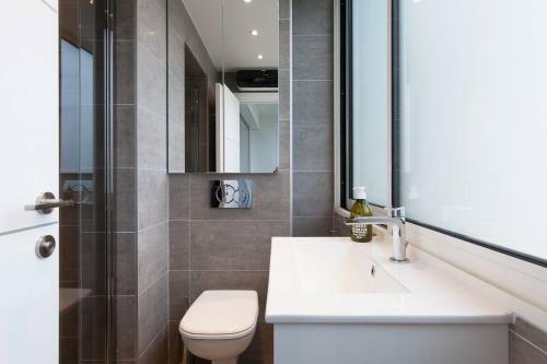 Apartamento On La Croisette: Luxe 2 Bedrooms/ 2 Baths