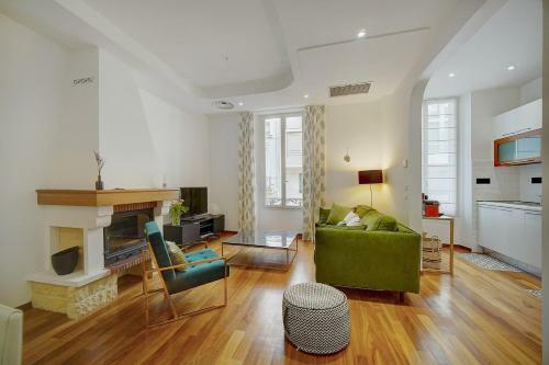Apartamento Charmant 2 Pi�ces Rue D'antibes