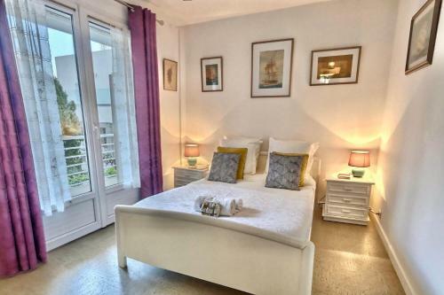 Apartment 2 Bedroom Bijou Plage Cannes Croisette