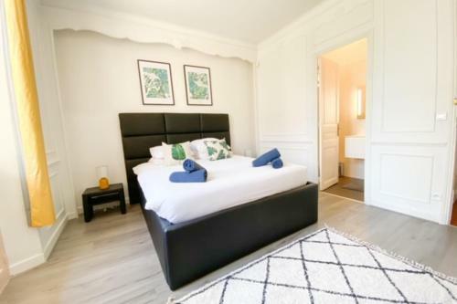 Villa 8 Chambres - 200 M�tres Croisette