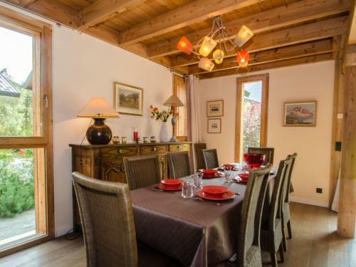 Cozy Chalet In Rhone Alpes With Terrace
