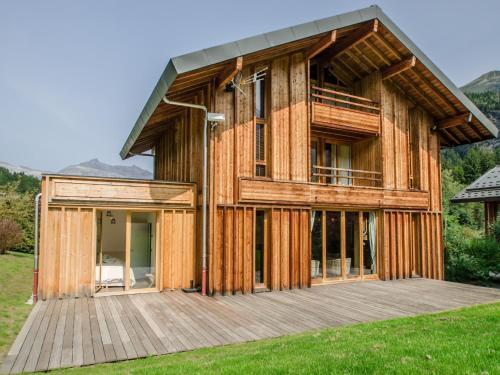Cozy Chalet In Rhone Alpes With Terrace
