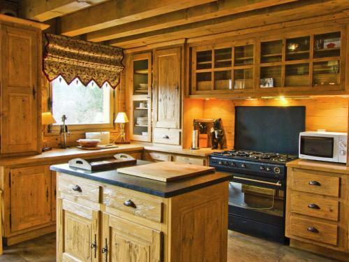 Tasteful Chalet In Chamonix Near Chamonix Ski Area