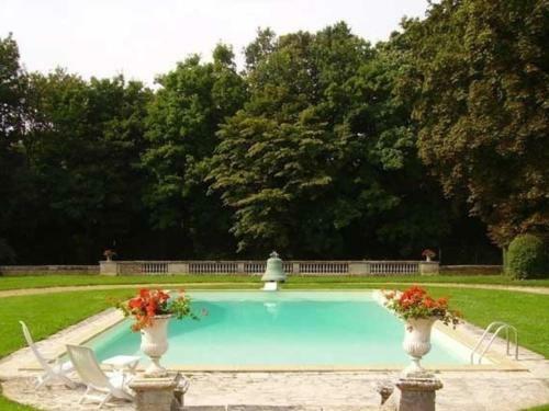 G�te Cuvilly, 4 Pi�ces, 6 Personnes - Fr-1-526-23