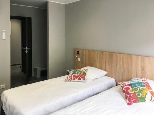 Feliceto Villa Sleeps 8 With Pool Air Con And Wifi