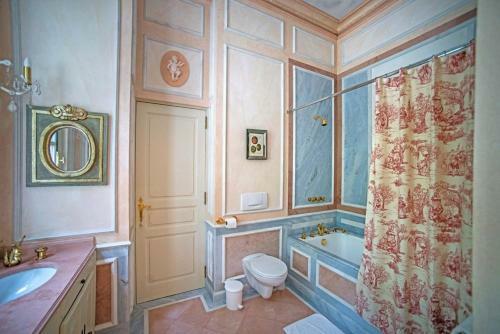 Grasse Chateau Sleeps 14 Pool Air Con Wifi