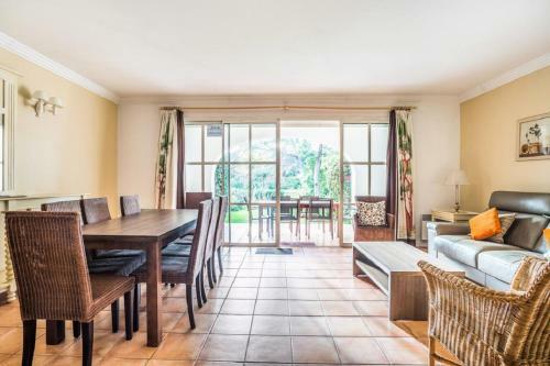 Les Villas Aux Restanques Du Golfe de St-tropez - Maeva Home