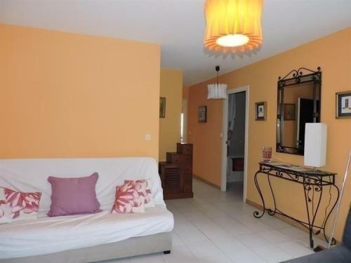 Apartment Location Saisonni�re T2 Vue Mer