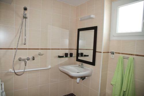 Apartamento Loya - Apt 3*** Dans Villa Typique Avec Piscine