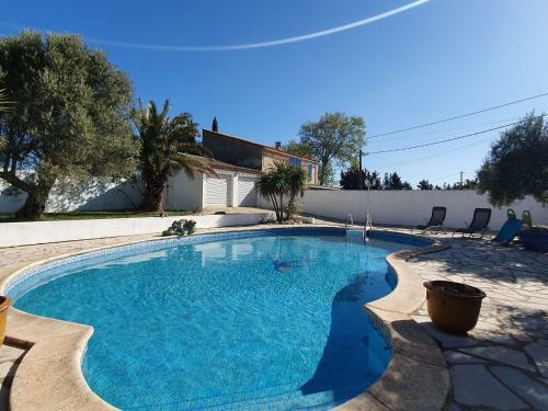 Majestic Villa In Homps With Private Pool