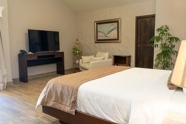 Hotel Valle Escondido Resort Golf & Spa