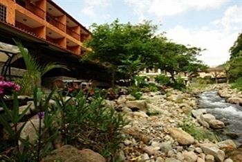 Hotel Valle Del Rio