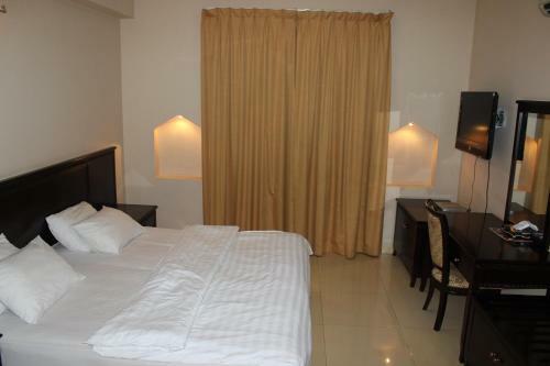 Aparthotel Gulf Crown Hotel Apartment