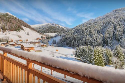 Chalet Goville - Ovo Network