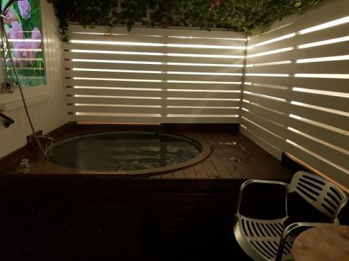 Lakefront Motor Lodge Thermal Spa