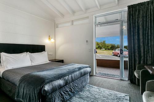 Lakefront Motor Lodge Thermal Spa