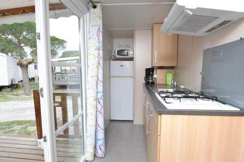 Mobile Home Au Camping La Marine - 2ch5 Pers Camping 4