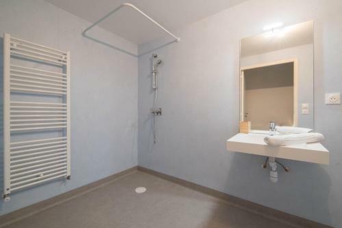 Apartamento Maxime - Appartement Proche Gare, Arriv�e 24 24