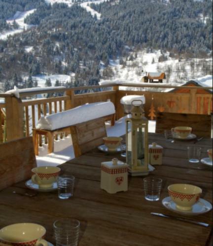 Beautiful Chalet With Spa In Les Allues