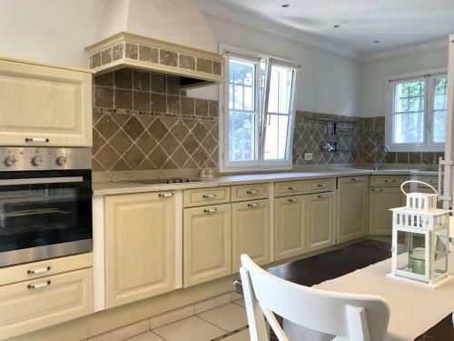 Beautiful Charming Bastide Style Villa In Le Plan-de-la-tour With Private Pool