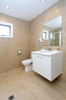 Motel Auckland Airport Lodge