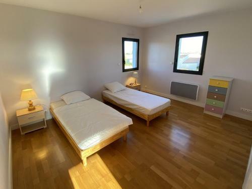 Une Grande Villa Avec Piscine Aux Sables D Olonne