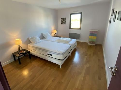 Une Grande Villa Avec Piscine Aux Sables D Olonne