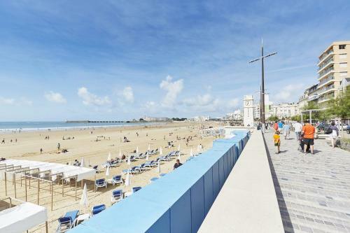 Une Grande Villa Avec Piscine Aux Sables D Olonne
