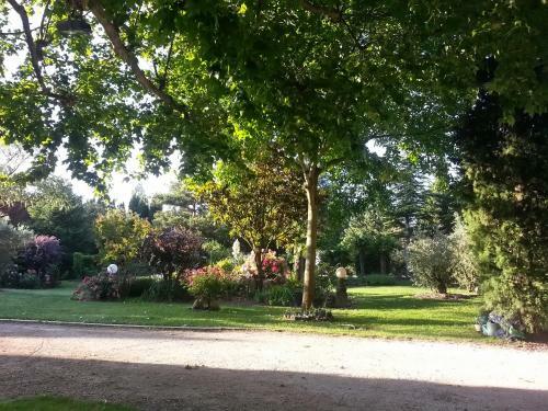 Le Jardin Proven�al 1