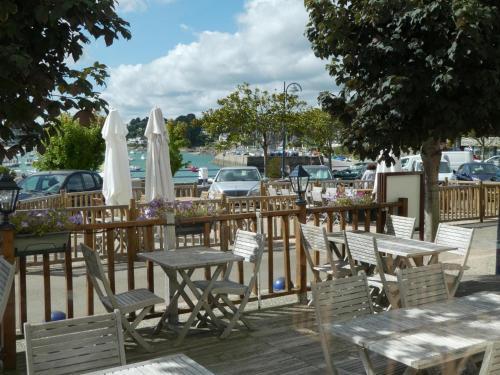 Holiday Home Locquirec - Bre05110c-f