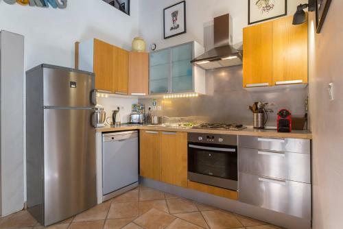Apartamento Guestready- Typical Croix-roussien Flat