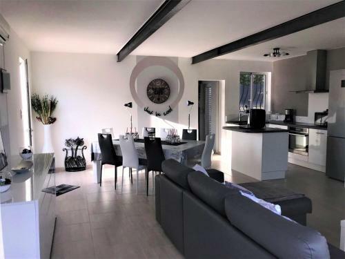 La Maison Sous Les Chenes