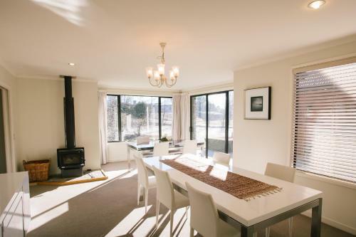 Bed & Breakfast Wanaka Alpine Lodge