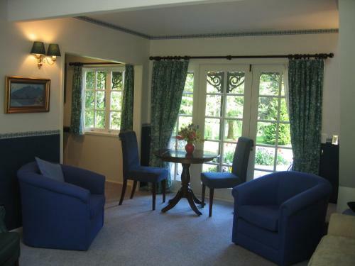 Bed & Breakfast Trelawn Place