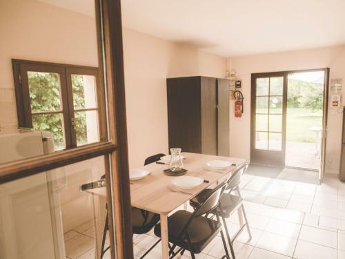 Modern Holiday Home With Dishwasher, In Natural Region