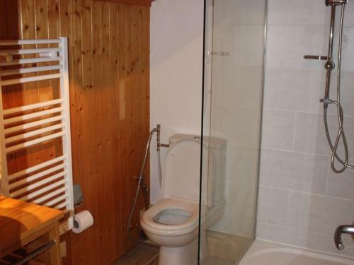 Snug Holiday Home In Morillon Near Skiing