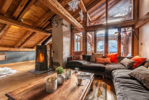 Ferme de Margot Morzine - By Emerald Stay