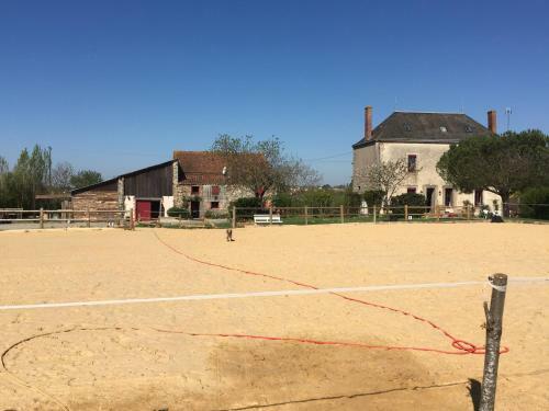 Hostal La Colline Des Hauts Bocages Vend�ens