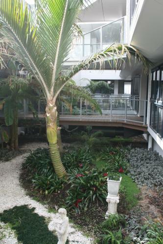Aparthotel Atlas Suites And Apartments