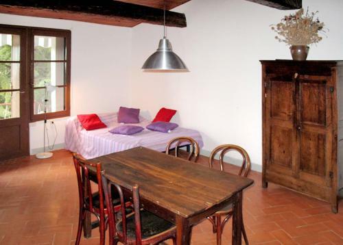 Holiday Home L'amandier - Orn310