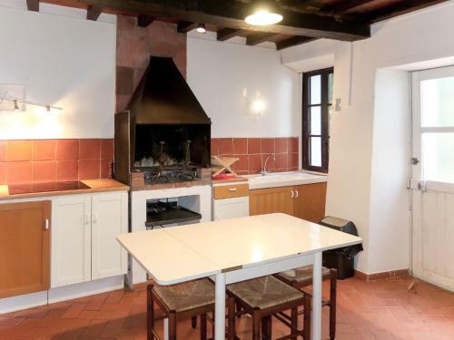 Holiday Home L'amandier - Orn310