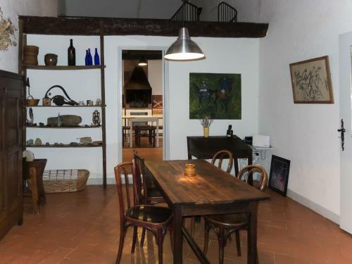 Holiday Home L'amandier - Orn310