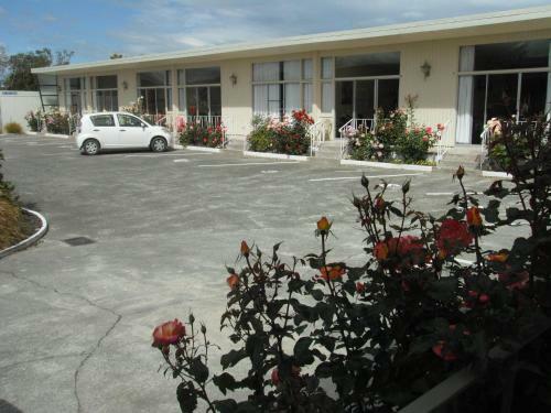 Asure Evergreen Motel