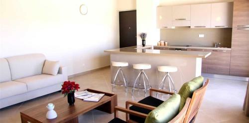 Porto-vecchio Villa Sleeps 2 Pool Air Con T805890
