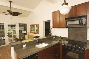 Hotel Outrigger Aina Nalu